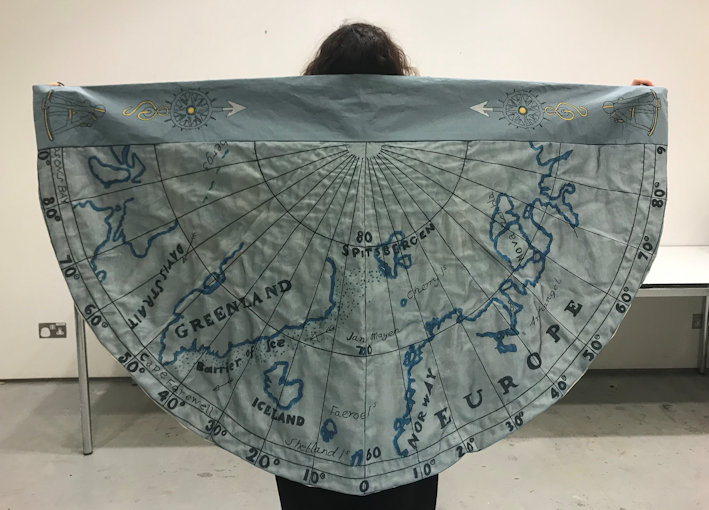Whaler cloak European side